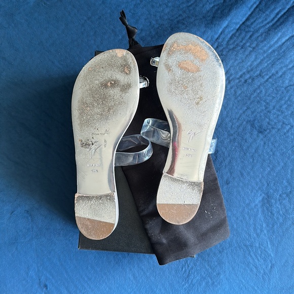 Giuseppe Zanotti Ring PVC Rock 10 Infradito Jeweled Toe Ring Sandal Size 40.5 - Picture 6 of 8